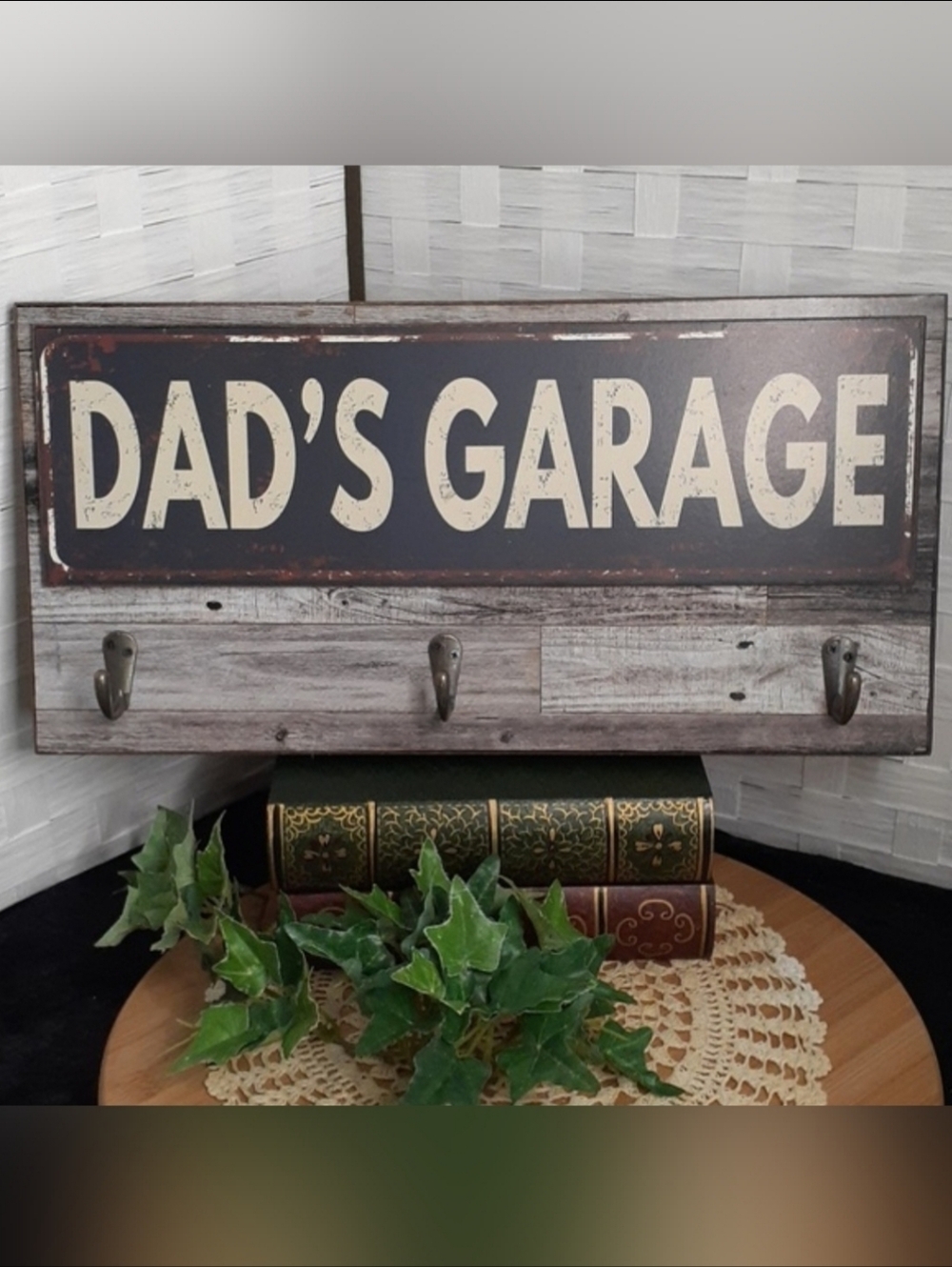 👉*DAD'S GARAGE* RUSTIC SIGN W/ HOOKS ~INDUSTRIAL CHIC ~MAN CAVE